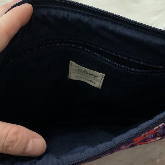 VERA BRADLEY X DISNEY Mickey & Minnie Sweet Floral Quilted Large Hipster Bag - Picture 4 of 4